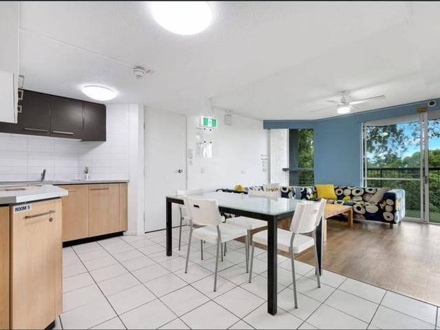 Apartment for rent in Toombul, Queensland