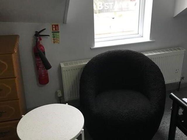 Studio for rent in Northern Ireland