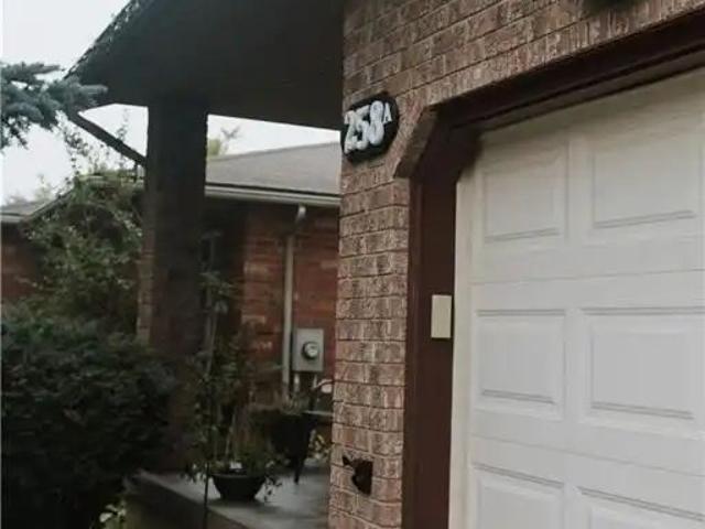 House for rent in Waterloo, Southwestern Ontario