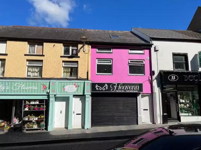 Apartment to rent in Strand, South Tipperary