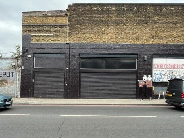 House for rent in Lyons, Greater London