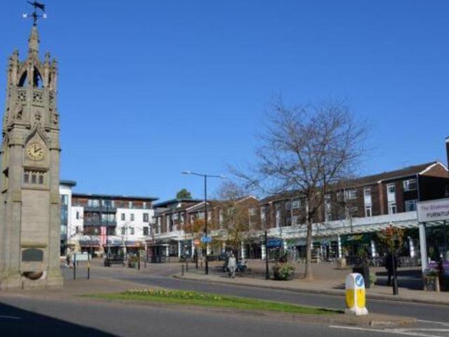 House for sale in Green Close, Warwickshire