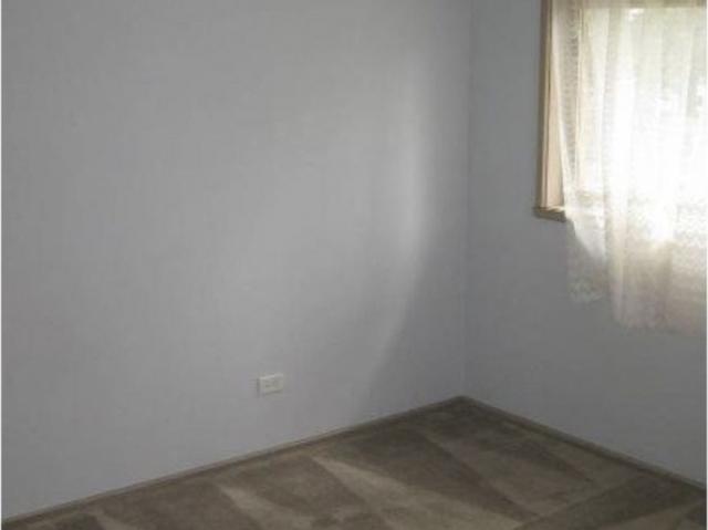 Apartment for rent in Hampton Park, Melbourne