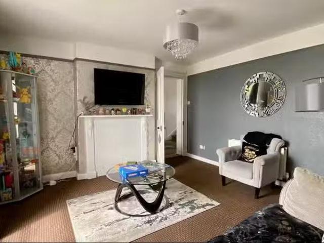 Apartment to rent in Strand, South Tipperary