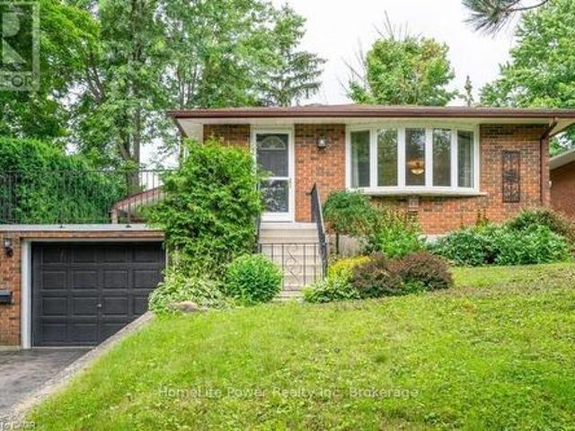 House for rent in Waterloo, Ontario