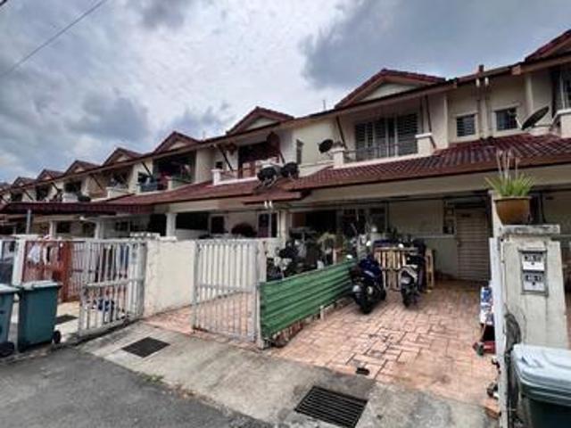 Townhouse for sale in Kajang, Langat