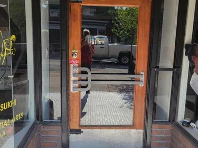 Commercial for rent in Hamilton