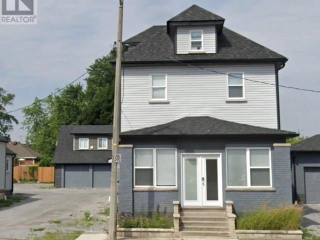 House for rent in Niagara Falls, Golden Horseshoe