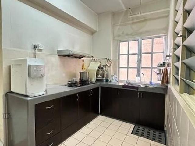 Apartment for sale in Country Heights Damansara, Kuala Lumpur