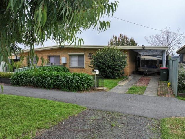 Apartment for sale in Rochester, Victoria