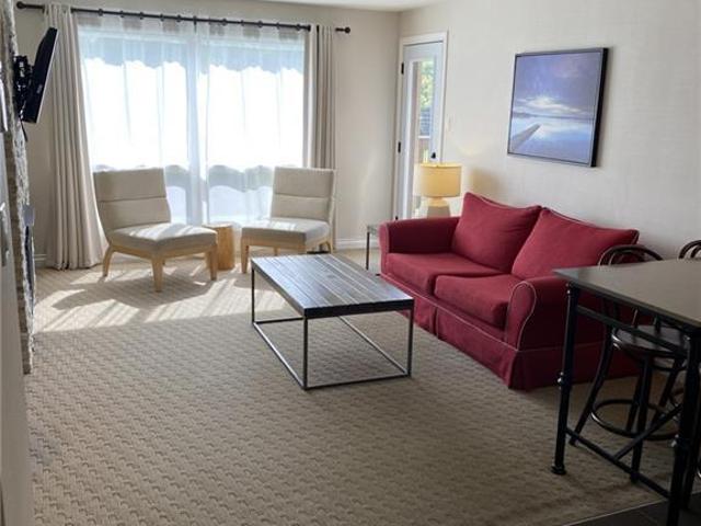 Condo for sale in Huntsville Condo for sale in Huntsville