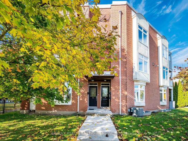 Condo for sale in Oakville, Ontario
