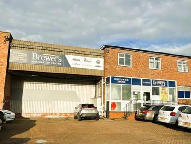 House for sale in Holywell Estate, North Watford