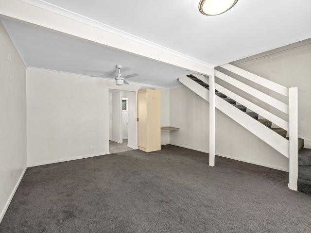 Apartment for rent in Toombul, Queensland