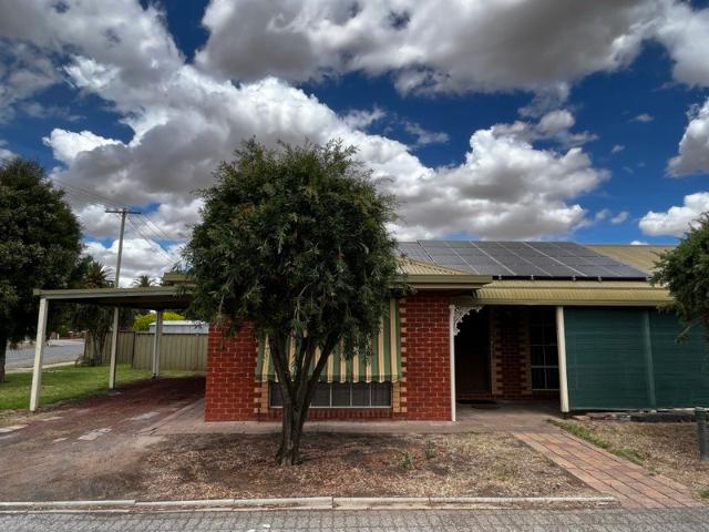 Apartment for rent in Charlton, Victoria