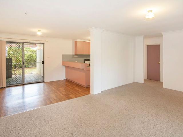 Apartment for rent in Broadwater, Western Australia