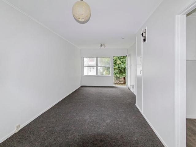 Apartment for rent in Mount Eden, Albert-Eden