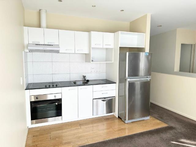 Apartment for rent in Mount Wellington, Oroua County
