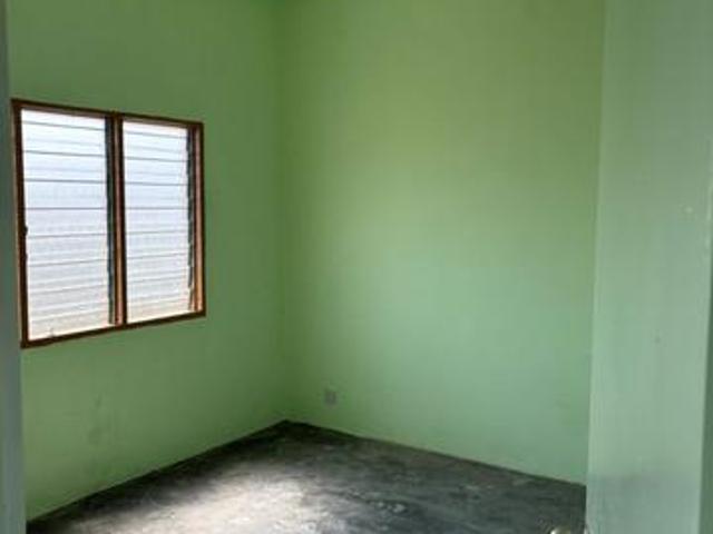 Flat for sale in Kajang, Langat
