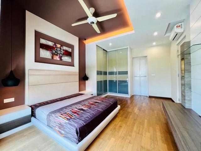 Condominium for sale in Mukim 13, Georgetown