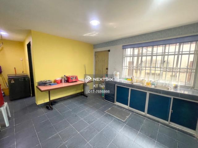Residential House for sale in Country Heights Damansara, Kuala Lumpur