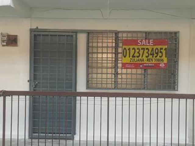 Apartment for sale in Petaling, Damansara Damai