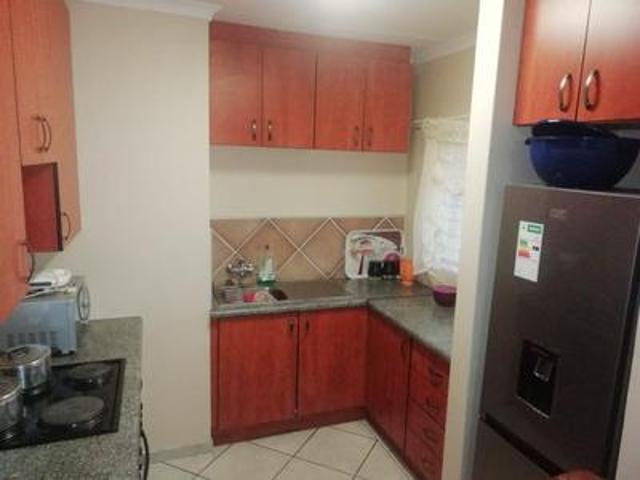 Apartment for rent in Mohlakeng, Gauteng