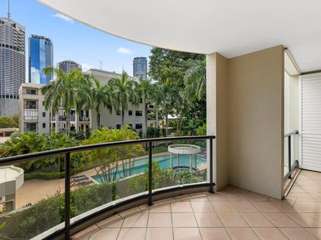 Apartment for rent in Toombul, Queensland