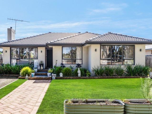 Apartment for sale in Lara, Victoria