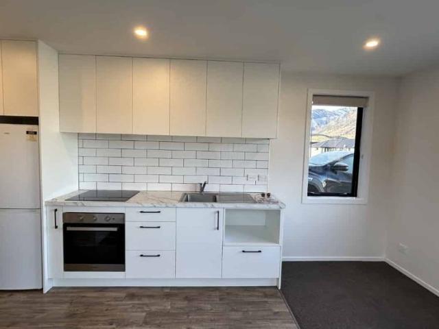 Apartment for rent in Queenstown-Lakes District, Otago