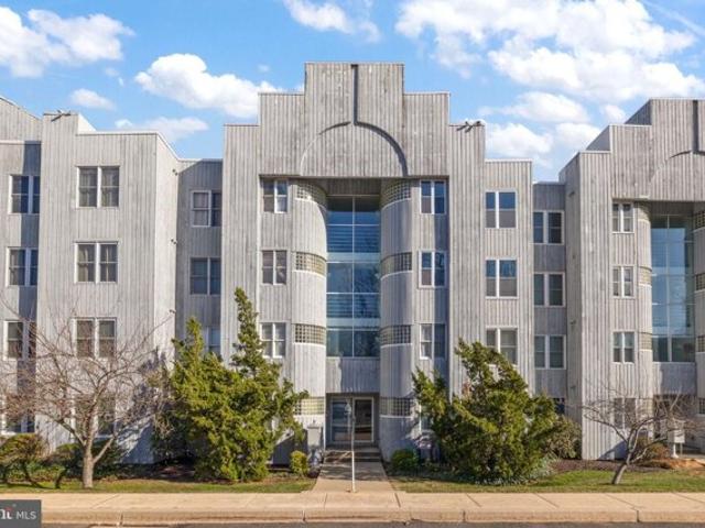 Condo for sale in Wilmington