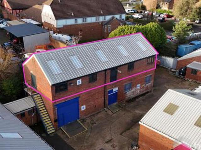 House for rent in Brierley Hill, West Midlands