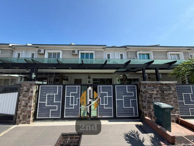 Terraced House for sale in Georgetown, Penang