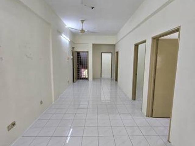 Flat for sale in Kajang, Langat