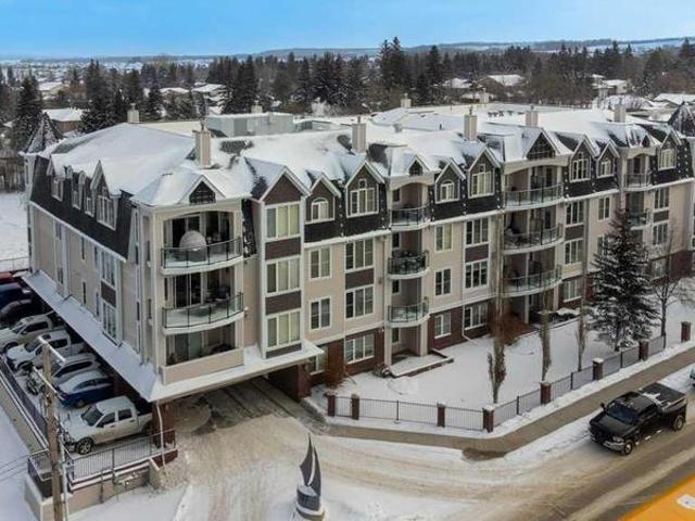 Condo for sale in Sylvan Lake