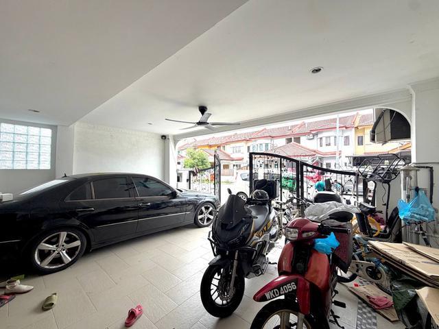 Terraced House for sale in Petaling, Subang Jaya