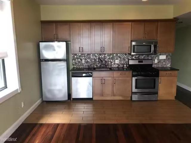 Condo for rent in Baltimore