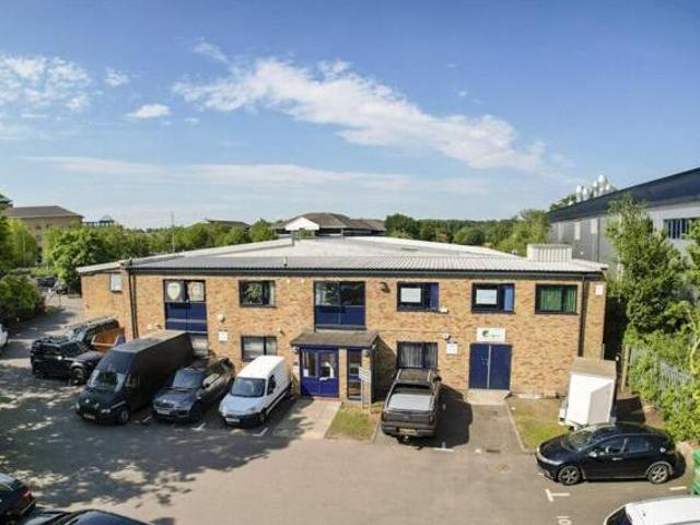 House for rent in Surrey
