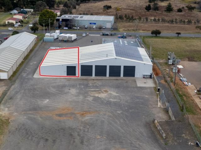 Warehouse for rent in Brisbane Grove, New South Wales