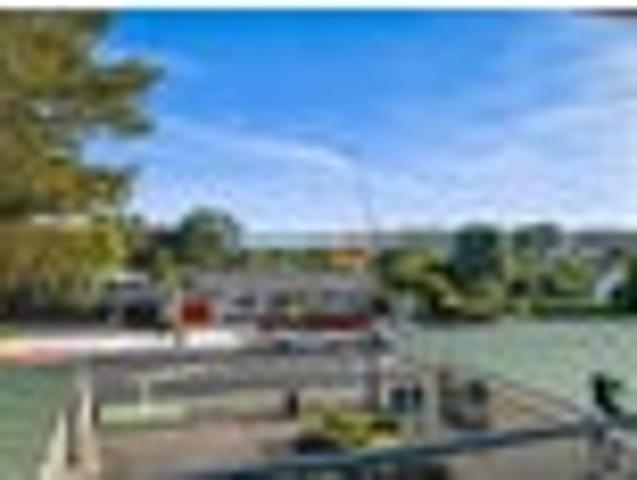 Apartment for sale in Hillsborough, Taranaki