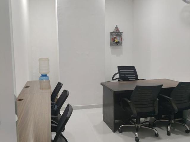 Commercial for rent in Hariana