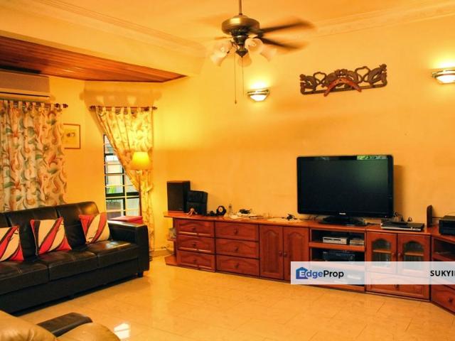 House for sale in Country Heights Damansara, Kuala Lumpur