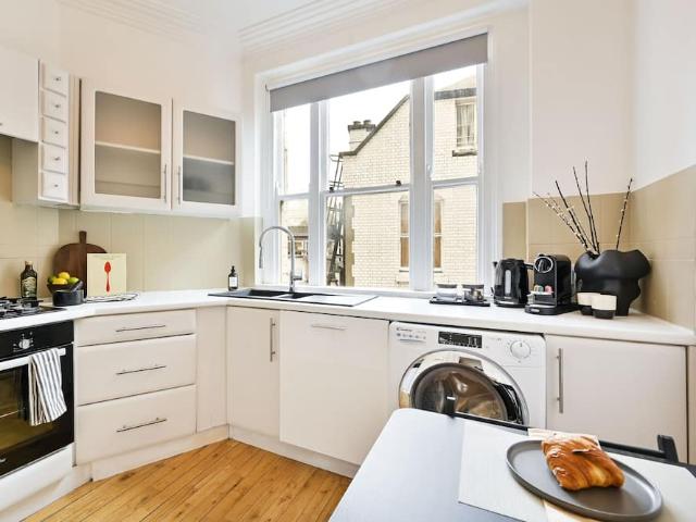 Apartment for rent in Blackwall Reach, Greater London