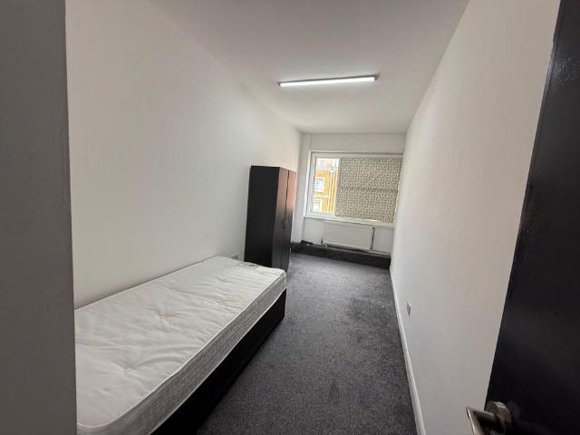 Apartment for rent in London Borough of Enfield, Greater London