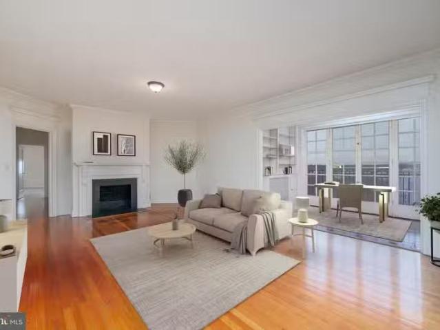 Condo for rent in Baltimore