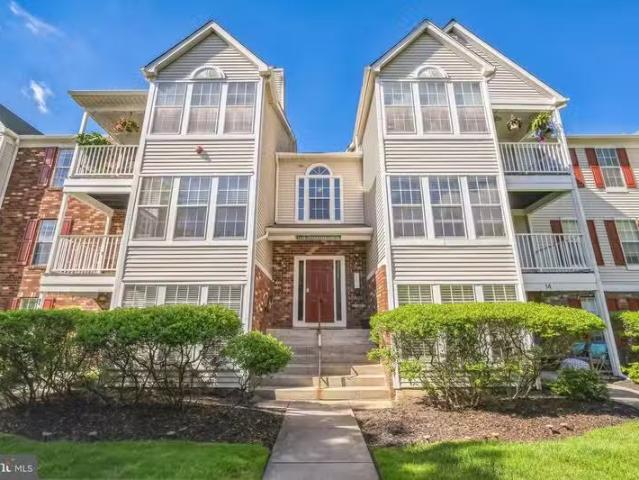 Condo for rent in Cherry Hill