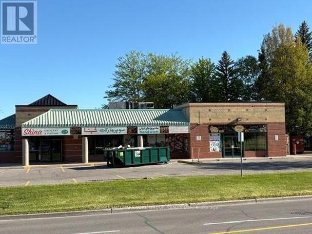 Commercial for rent in York, Ontario