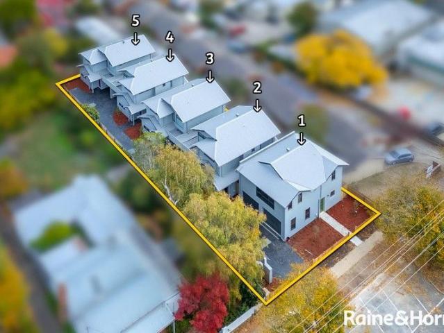 House for sale in Gisborne, Victoria