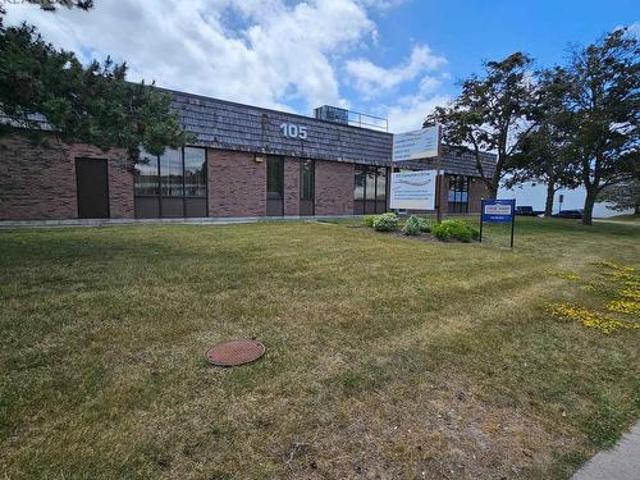 Commercial for rent in Whitby