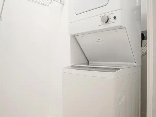 Apartment for rent in University District, Kingston